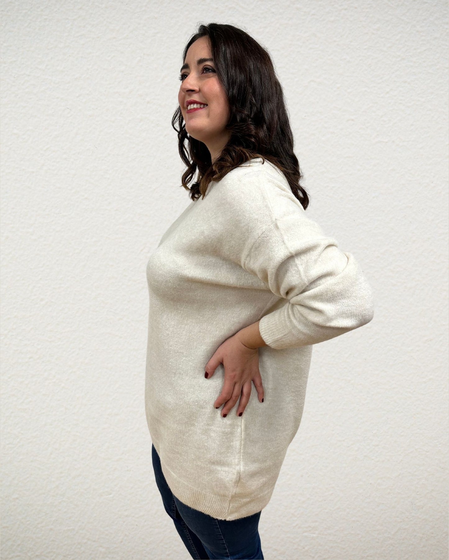 Langer Bouclestrick-Pullover in Crème
