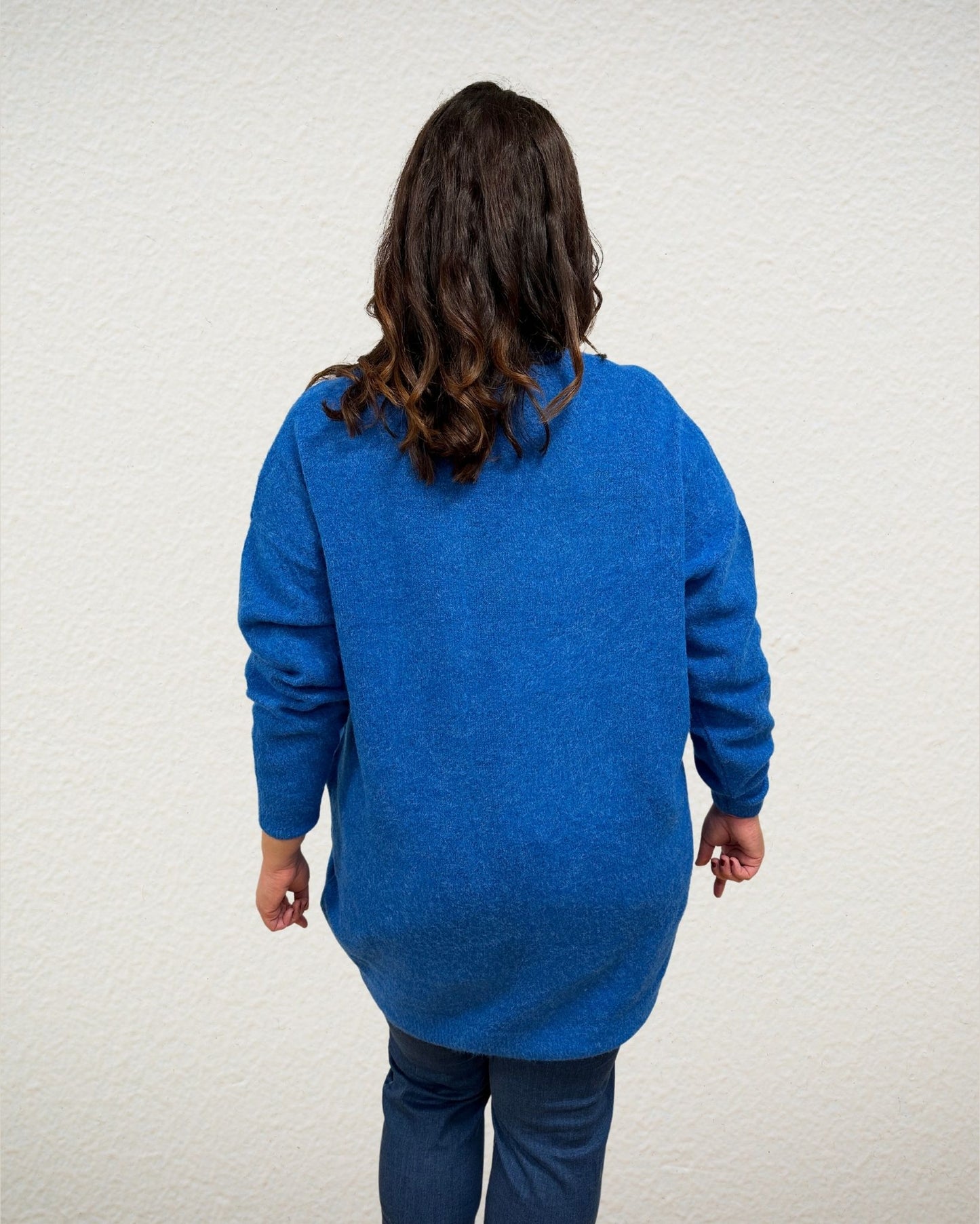 Langer Bouclestrick-Pullover in Türkis