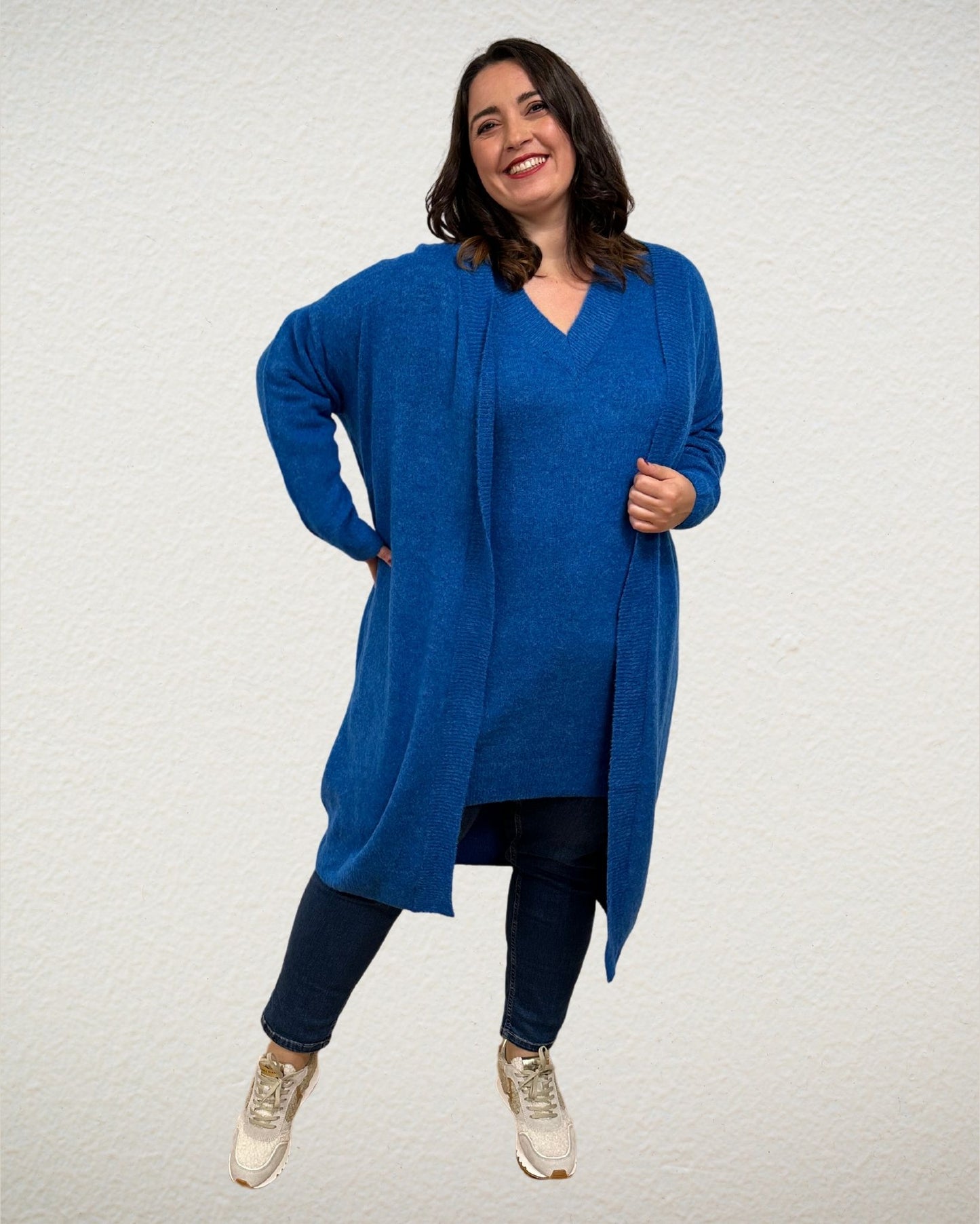 Langer Bouclestrick-Pullover in Türkis
