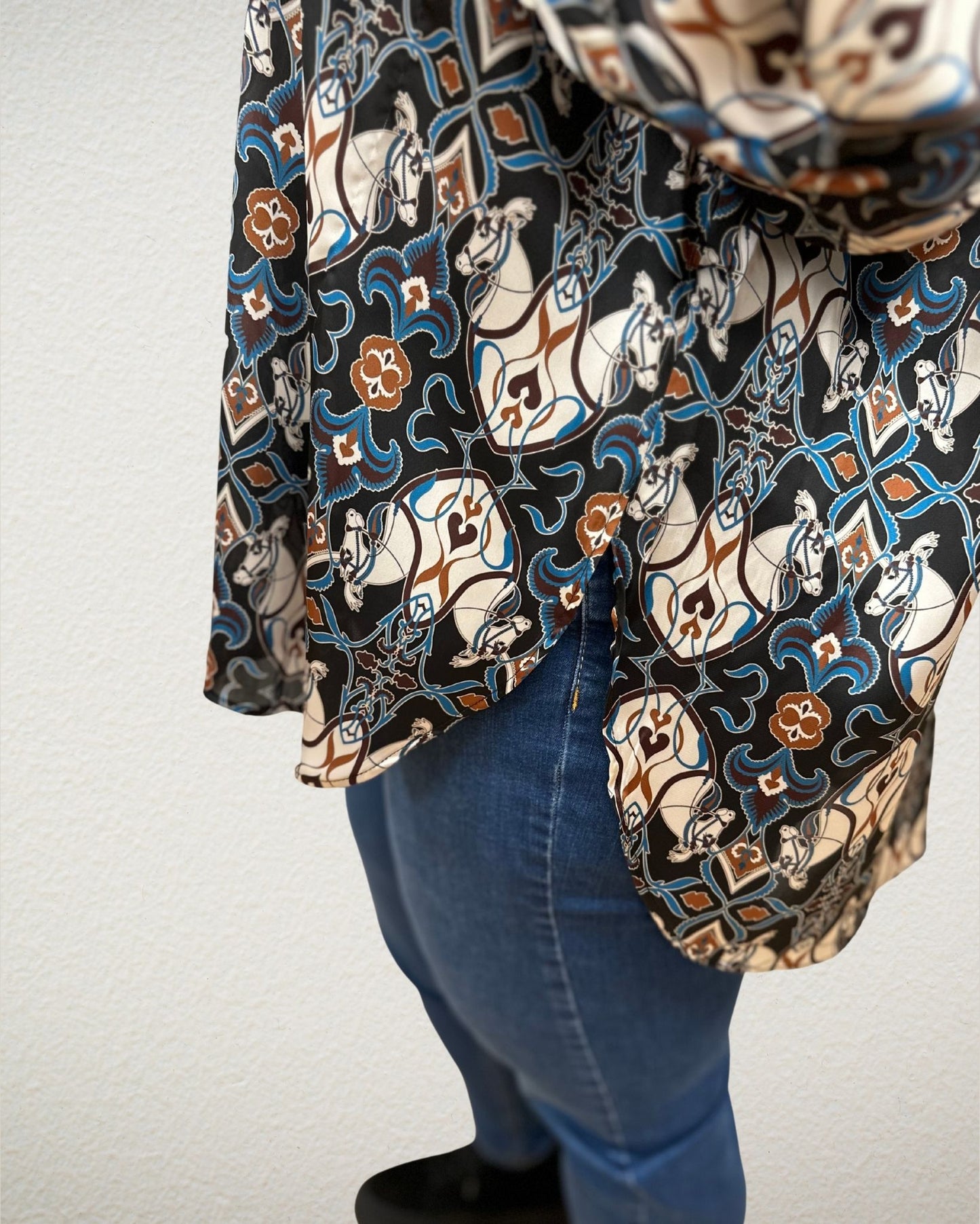 Bluse in multicolor Pferde-Design