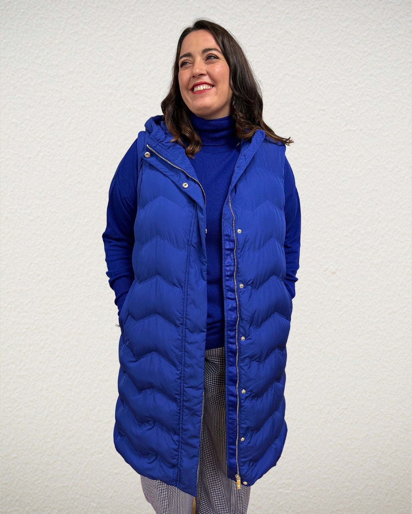 Blauer Rollkragen-Pullover aus 100% Wolle