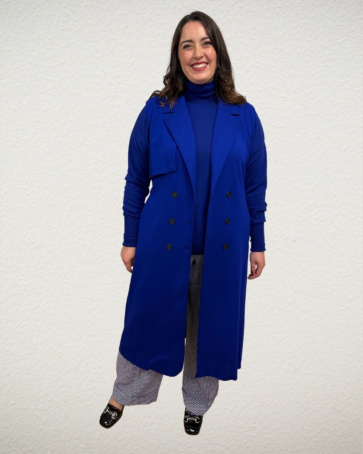 Langes Gilet mit Revers in Blau