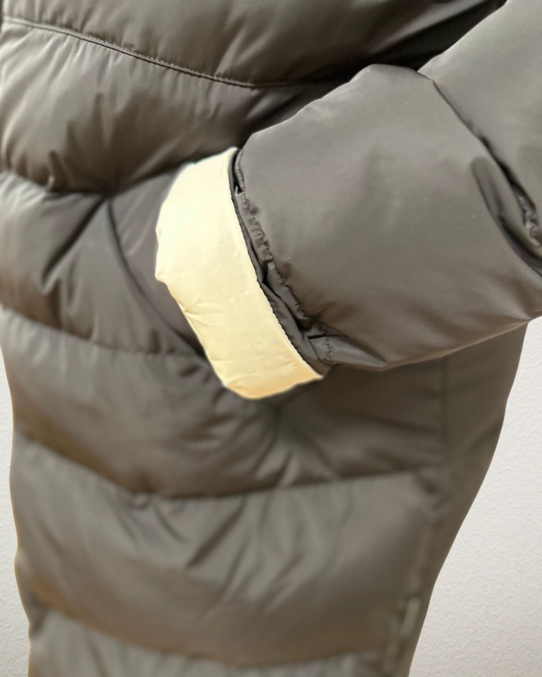 Daunen-Wendemantel aus recyceltem Polyester