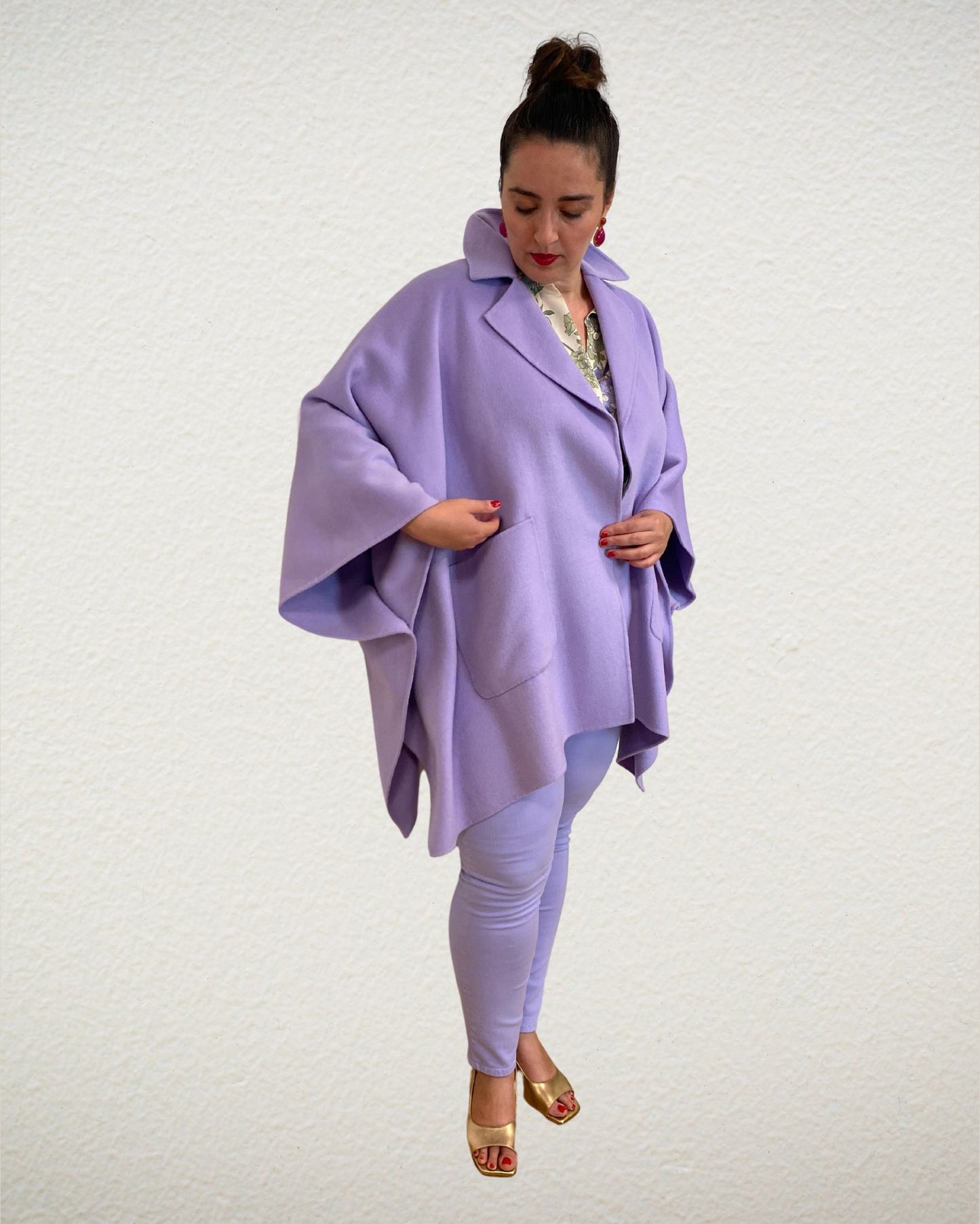 Woll-Poncho in Lila von Riani - grossen Grösse - DE BOER plus