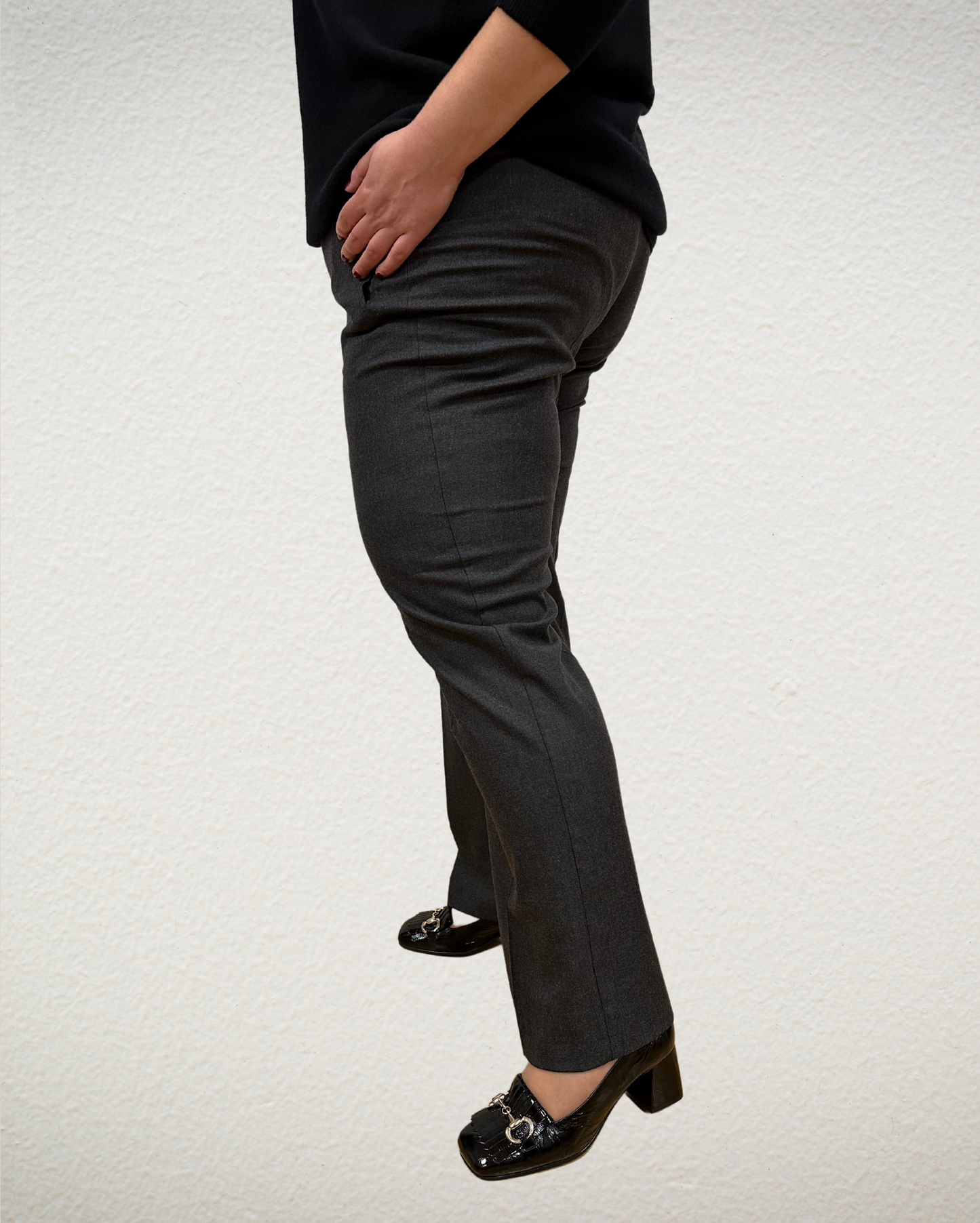 Hose in Flanell-Optik antrazith - Modell Peggy Flared