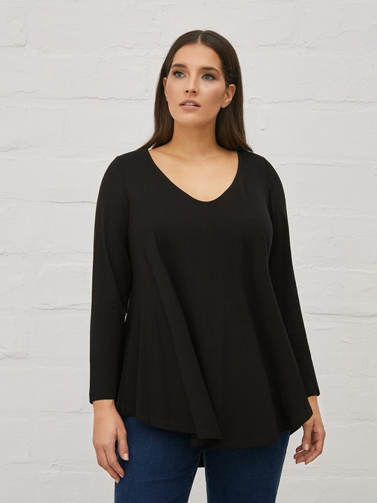 langarm Shirt mit V-Ausschnitt in Schwarz von Mat Fashion_grosse Grösse_DE BOER plus Luzern_2