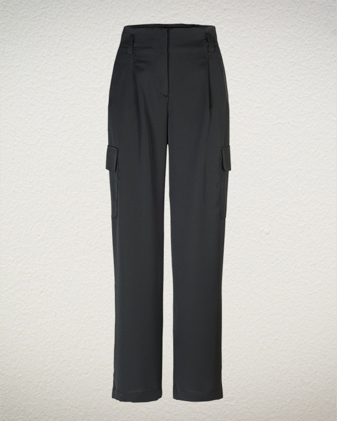 Cargo-Hose aus Satin in schwarz von Riani - grosse Grössen - DE BOER plus Luzern 