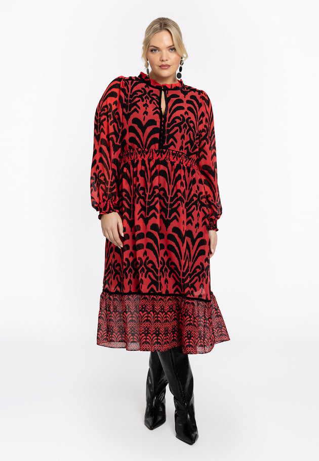 Kleid mit Fantasieprint in Rot/Schwarz von YOEK_grossen Grössen_DE BOER plus Luzern_1