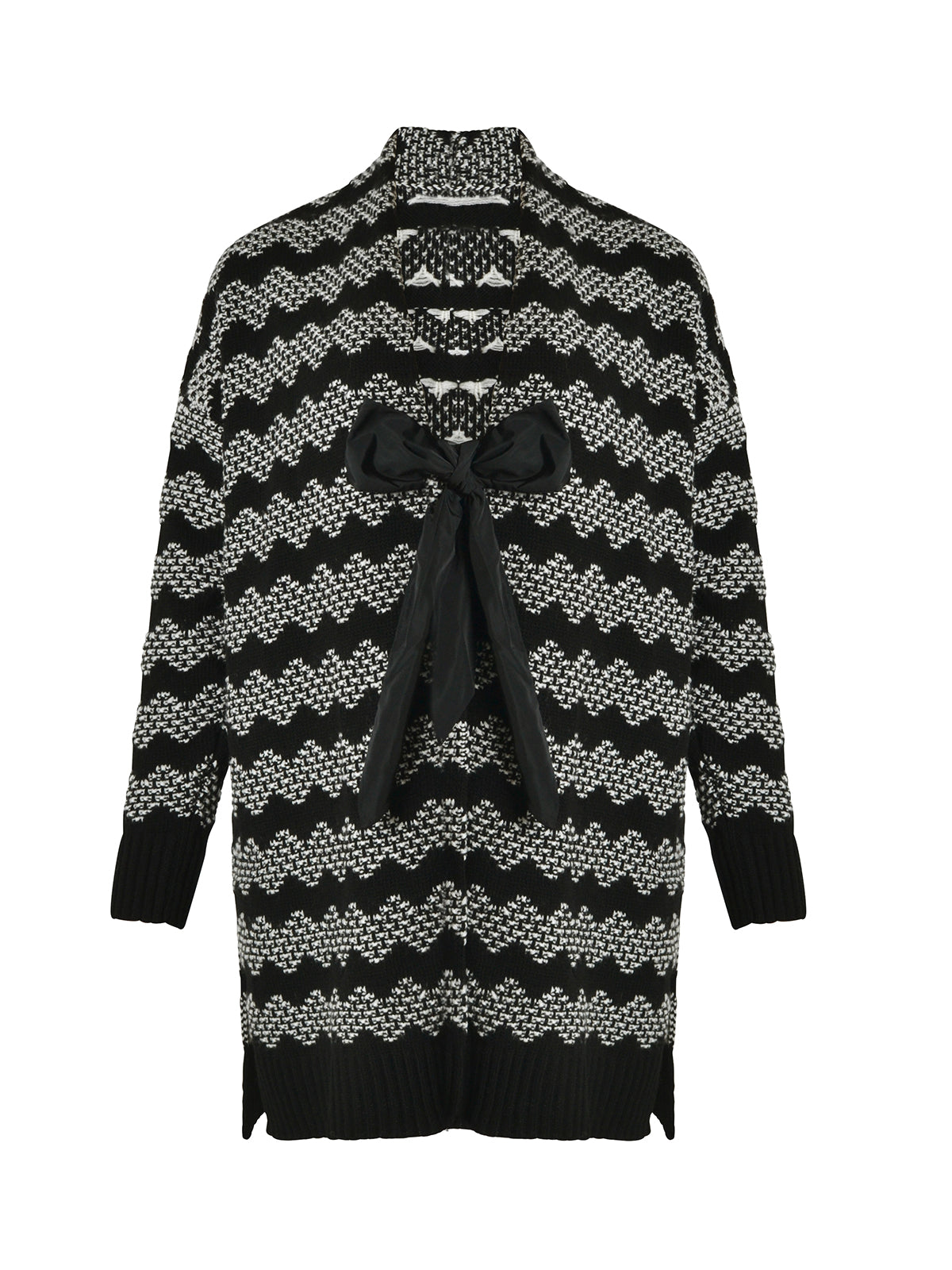 Strickmantel in Schwarz/Weiss mit Masche zum Binden von Mat Fashion_grosse Grössen_DE BOER plus_6