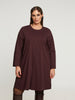 Baumwollkleid in Bordeaux von Mat Fashion_grosse Grössen_DE BOER plus_1