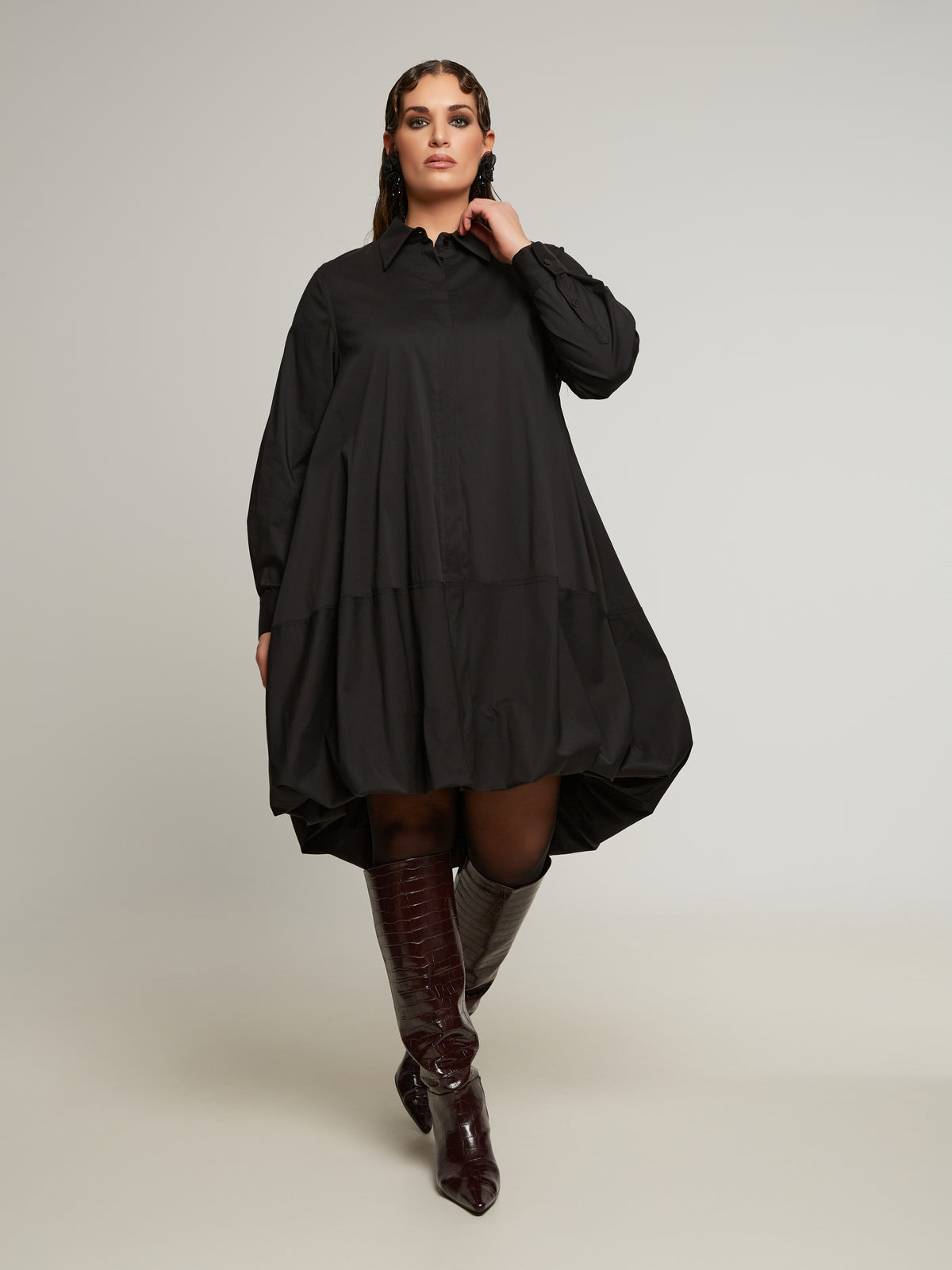 Baumwollkleid in Schwarz von Mat Fashion_grosse Grössen_DE BOER plus_3