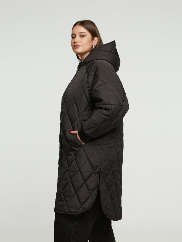 Wintermantel mit Kapuze in Schwarz von Mat Fashion_grosse Grössen_DE BOER plus Luzern_5