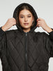 Wintermantel mit Kapuze in Schwarz von Mat Fashion_grosse Grössen_DE BOER plus Luzern_6