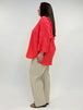 Leinebluse in Coral mit 3/4 Arm von Backstage_grosse Grössen_DE BOER plus Luzern_3
