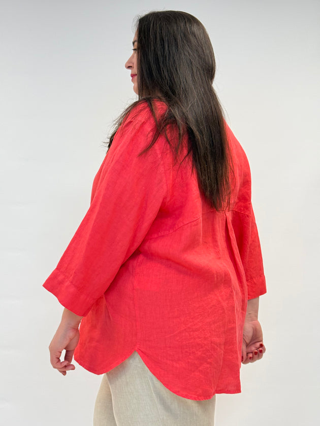 Leinebluse in Coral mit 3/4 Arm von Backstage_grosse Grössen_DE BOER plus Luzern_4