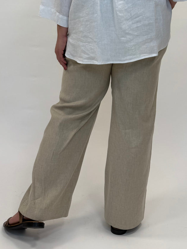 Baumwollhose in Leinenoptik in Beige_grosse Grössen_DE BOER plus Luzern_2