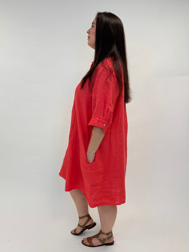 Leinenkleid in Coral mit 3/4 Arm von Backstage_grosse Grössen_DE BOER plus Luzern_5