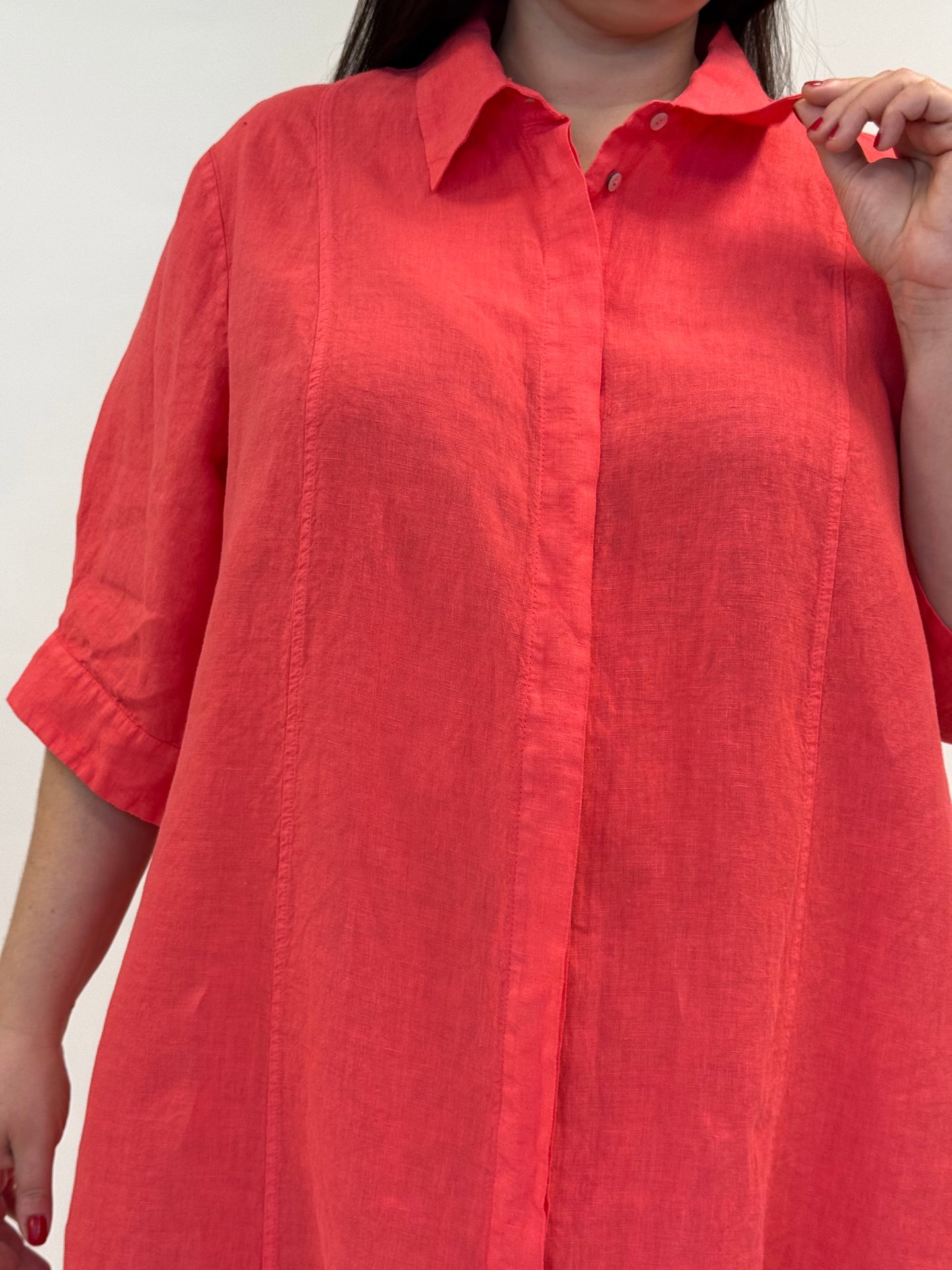 Leinenkleid in Coral mit 3/4 Arm von Backstage_grosse Grössen_DE BOER plus Luzern_8