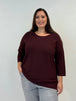 rundhals Pullover aus Viskose in Bordeaux von Handmade_grosse Grössen_DE BOER plus Luzern_1