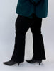 schwarze Jeans mit leichtem Kick von Elen Mirò_grosse Grössen_DE BOER plus Luzern_1