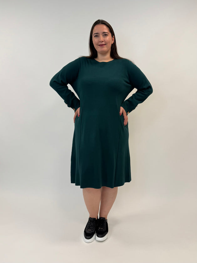 Viskose-Strickkleid in Petrol mit Schmuckknöpfen von Elena Mirò_grossen Grössen_DE BOER plus Luzern_1