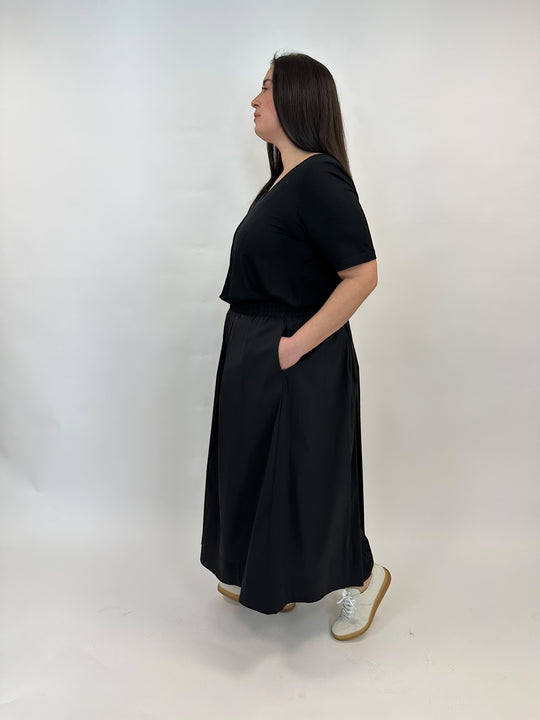 Baumwoll-Jupe in Schwarz von Mat Fashion_grosse Grössen_DE BOER plus Luzern_4
