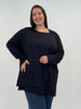 Strickjacke in Dunkelblau mit seitlichen Schlitzen von Marina Rinaldi_grossen Grössen_DE BOER plus Luzern_1