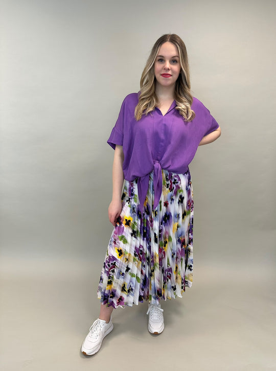 Pliesse-Jupe mit Blumenprint von Mat Fashion_grosse Grössen_DE BOER plus Luzern