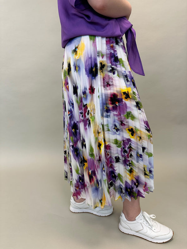 Pliesse-Jupe mit Blumenprint von Mat Fashion_grosse Grössen_DE BOER plus Luzern