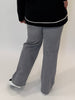 weite Jeans in einer grauen Waschung von Raphaela by Brax_grossen Grössen_DE BOER plus Luzern_2