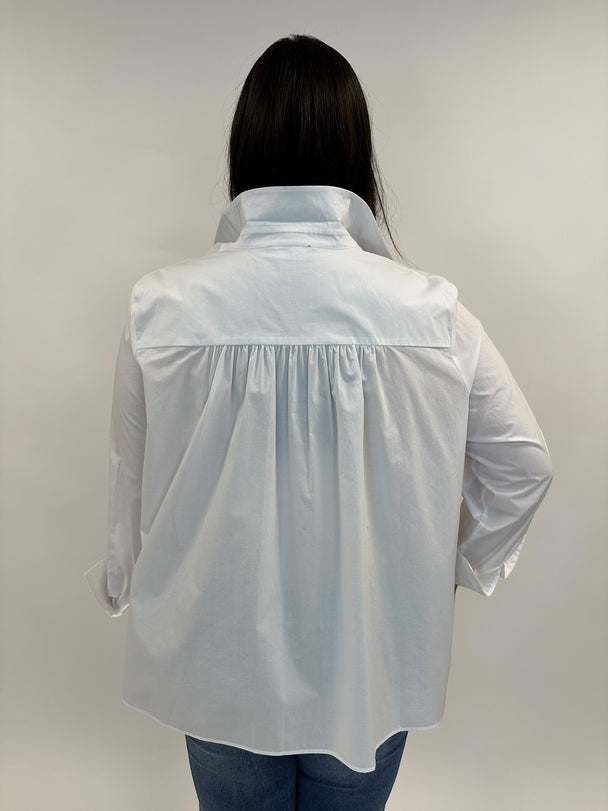 Weisse Bluse mit Raffung im Rücken von White Label von Rofa_grosse Grössen_DE BOER plus Luzern_6