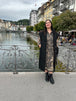 Luzern langes Kleid in Snake-Print mit Mantelweste von Yoek Fashion - grosse Grössen - DE BOER plus Luzern 