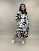 Jerseykleid/Jerseymantel im Blumenprint_Yoek_DE BOER plus Luzern